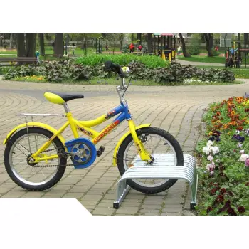 Stojak rowerowy na DZIECIĘCE ROWERKI